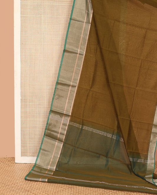 Green plain silk cotton saree, contrast zari border and plain pallu