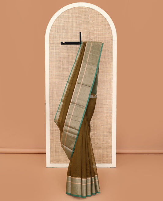 Green plain silk cotton saree, contrast zari border and plain pallu