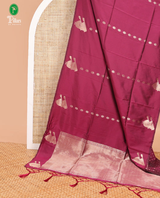 Maroon zari butta design soft silk saree with bird zari design border & rich pallu along with butta design blouse