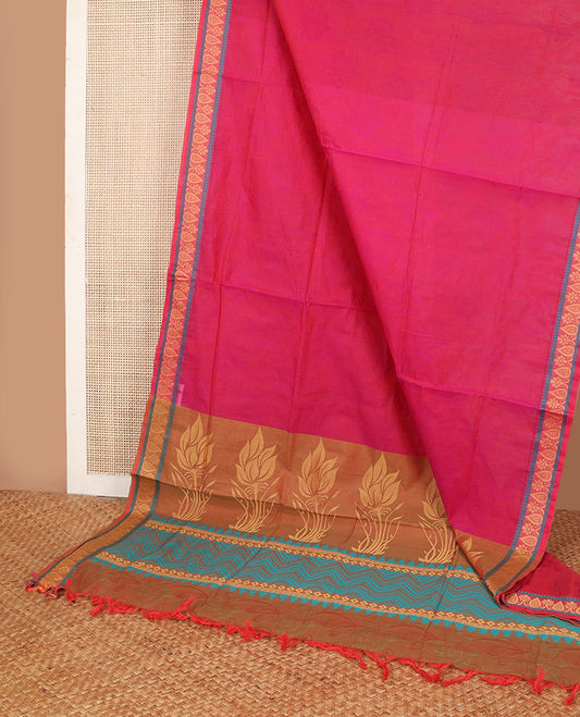 Pink sparely floral design Combatiore cotton saree, unique design border & contrast floral & geometric design pallu