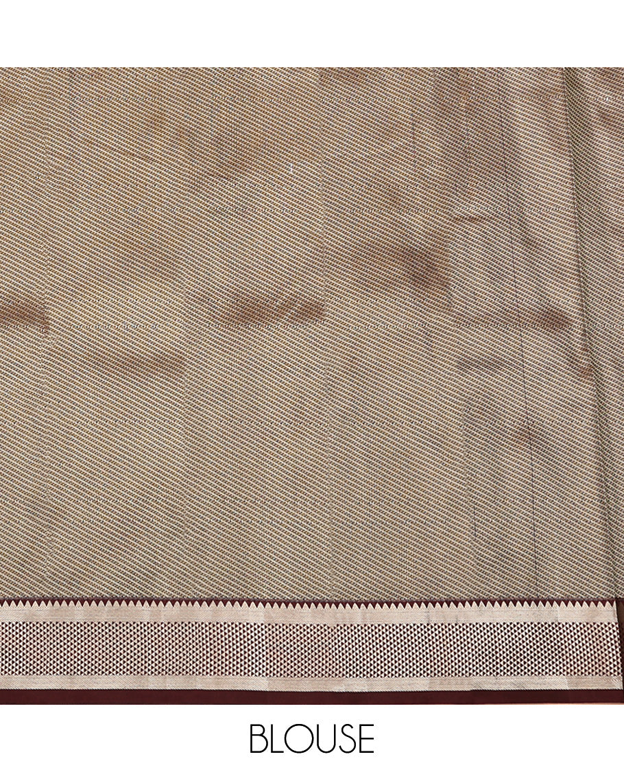 Green Budget Silk Saree, Beautified with Zari Buttas, Complemented by a Contrast Traditional Zari Design Border, Grand Pallu, and Paired with a Contrast Blouse