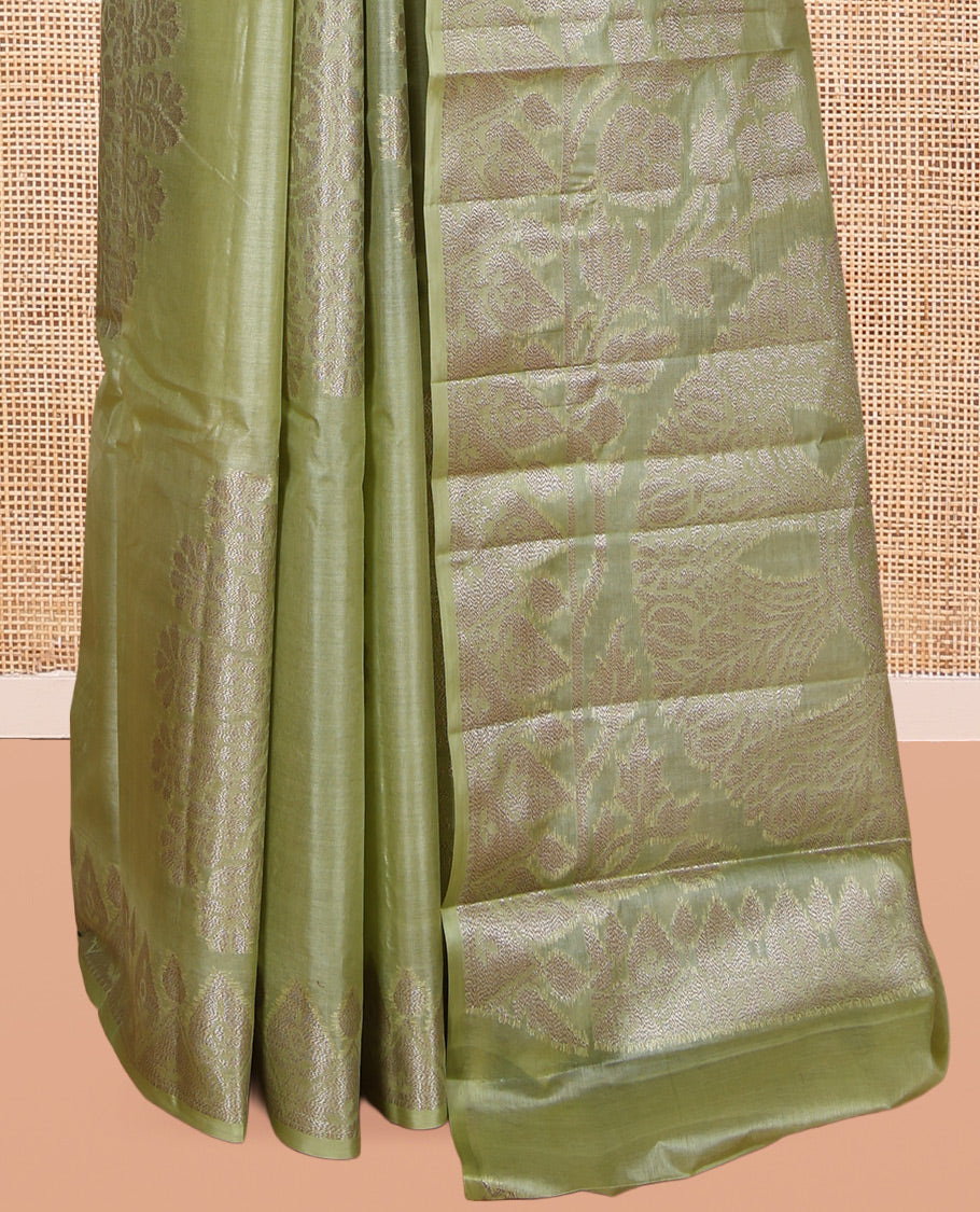 Green Tusser Silk Saree, Bedecked with Floral Design, a Zari Border, Floral Pallu, and a Matching Blouse