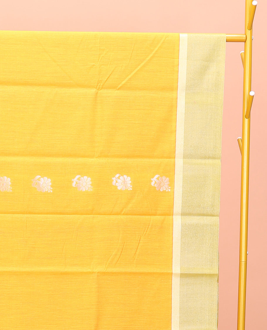 Yellow Semi-Silk Cotton Saree, Subtly Decked up with Floral Zari Buttas All Over Its Body, Complemented by Contrast Border, Pallu of Floral Designs, and Paired with a Matching Blouse