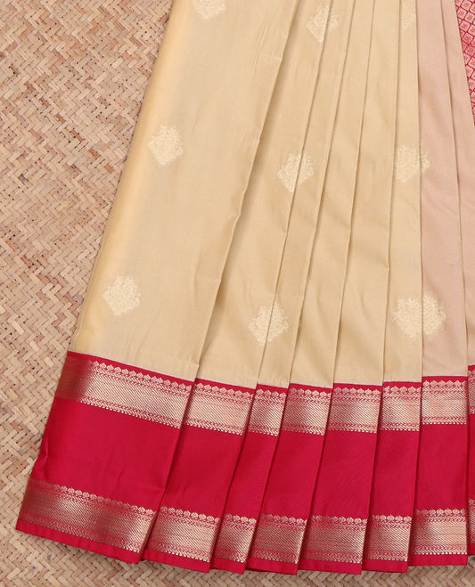 Light Sandal Budget Silk Saree, Sparsely Woven with Zari Buttas All Over Its Body, Complemented by a Contrast Traditional Zari Design Rettai Pettu Border, a Grand Pallu of Jaal Design, and Paired with a Contrast Blouse