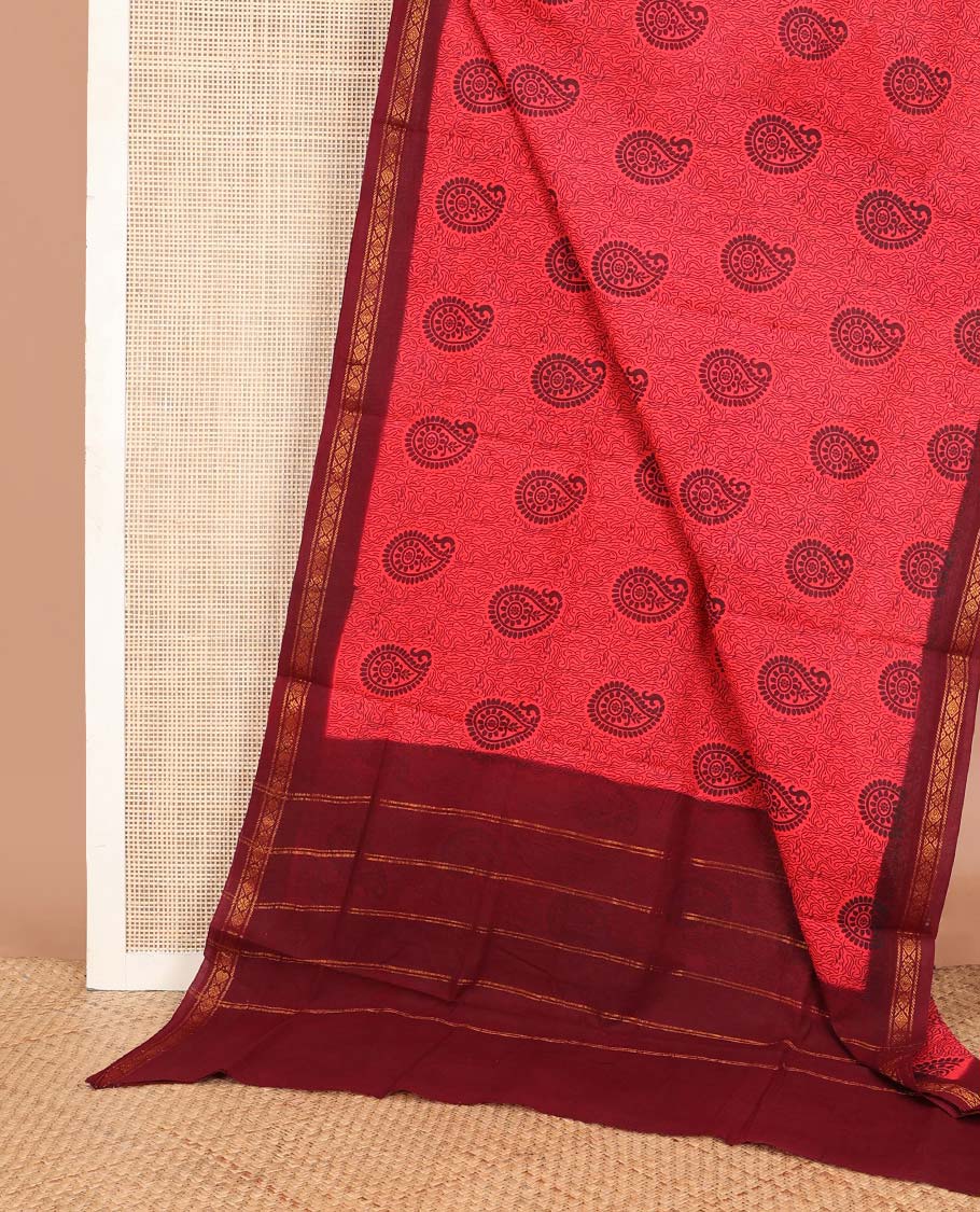 Pink paisleys printed Sungudi cotton saree, contrast zari border & zari striped pallu