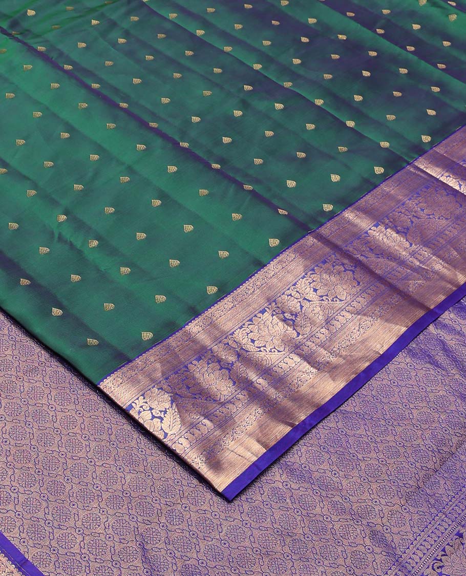 Green zari buttas Vasundhara silk mix saree, contrast traditional zari design border, and ogee patterned pallu