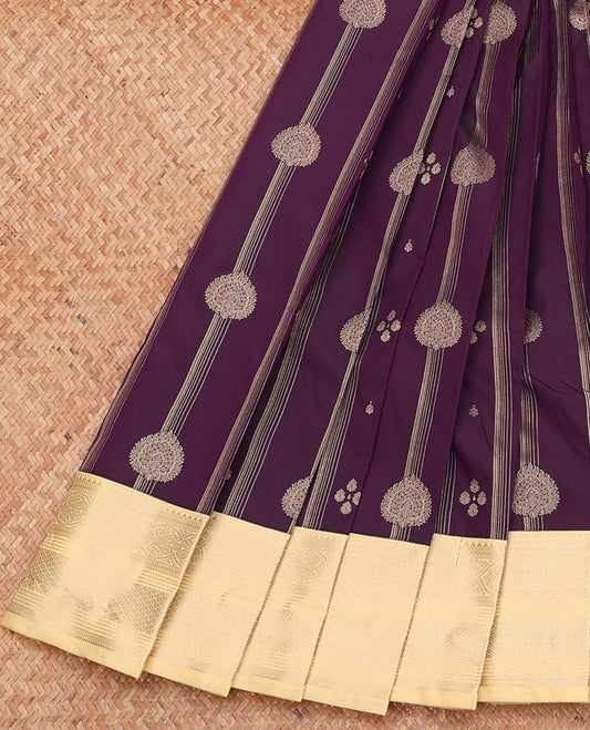 Purple Budget Silk Saree, Bedecked with Zari Designs, Complemented by a Contrast Traditional Zari Border, Grand Pallu, and a Contrast Blouse