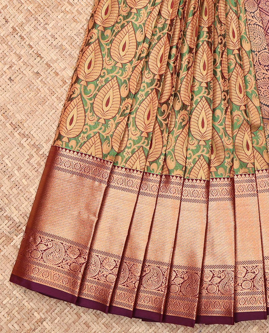 Green Budget Silk Saree, Highlighted with Jacquard Design, Complemented by a Contrast Traditional Zari Border, Grand Jaal Pallu, and a Contrast Blouse