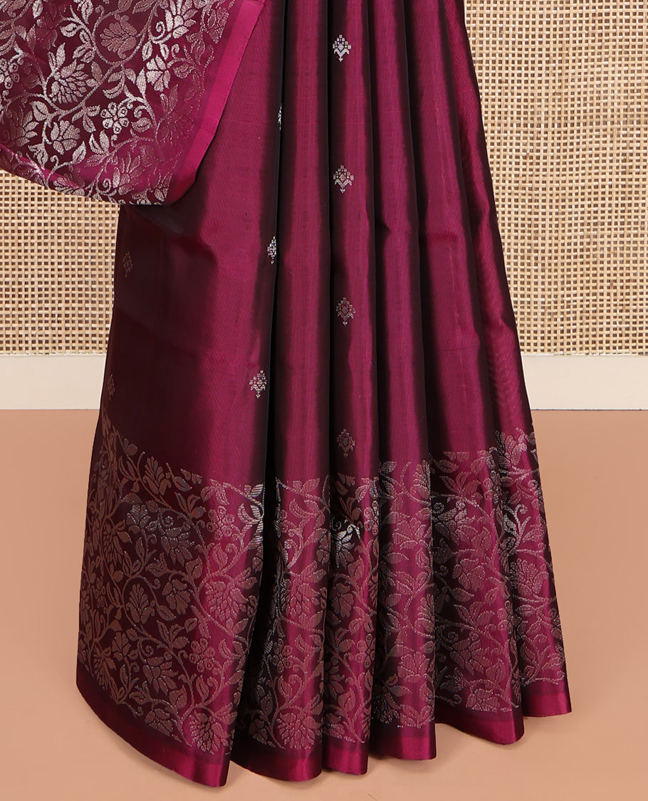 Wine Mayuri Lite Silk Mix Saree, Mesmerized with Buttas All Over Its Body, a Self-Pallu of Floral Jaal Designs, Complemented by Contrast Jaal Pallu, and Paired with a Contrast Blouse