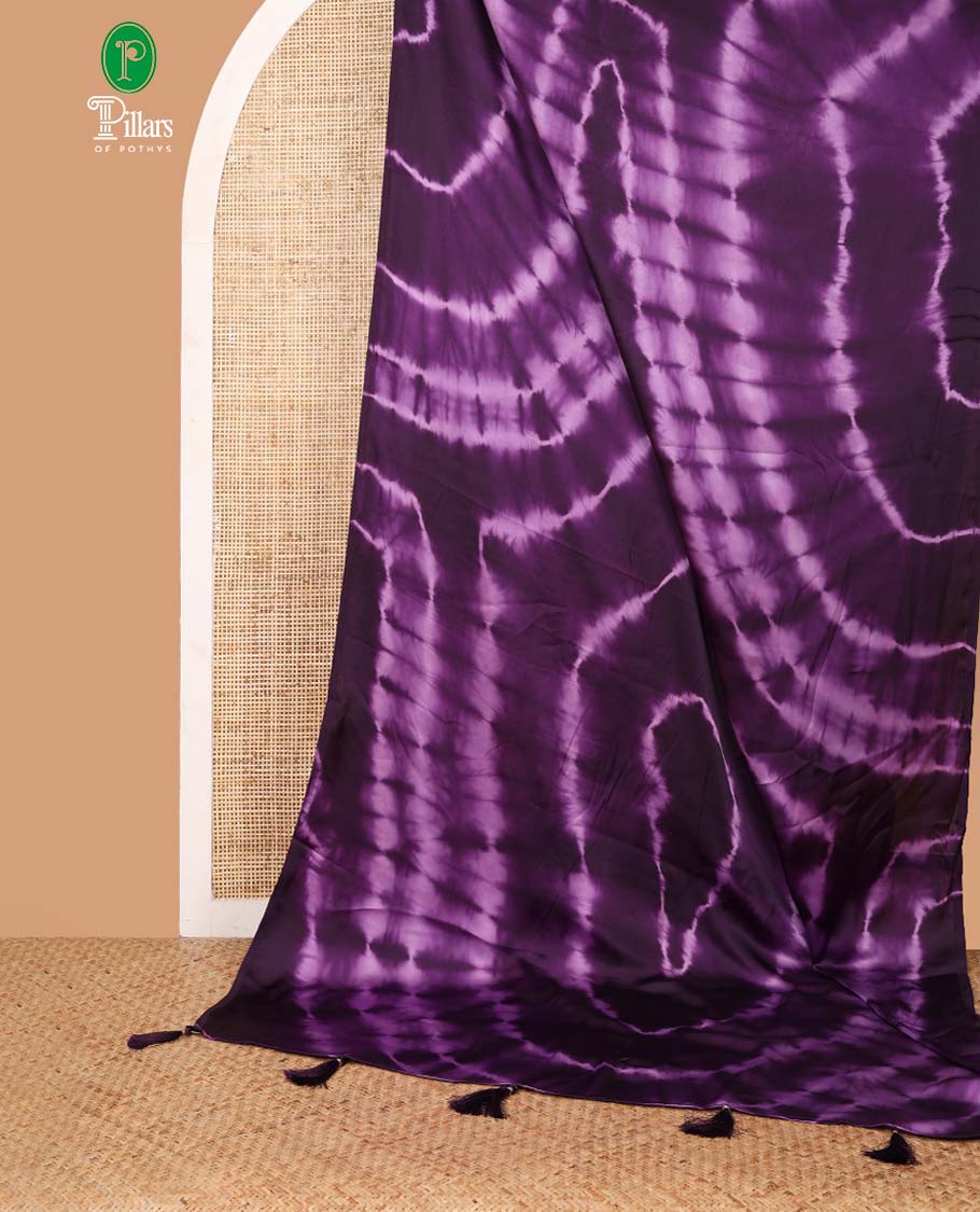 Borderless Purple shibori printed satin crepe saree with self pallu & banarasi butta blouse