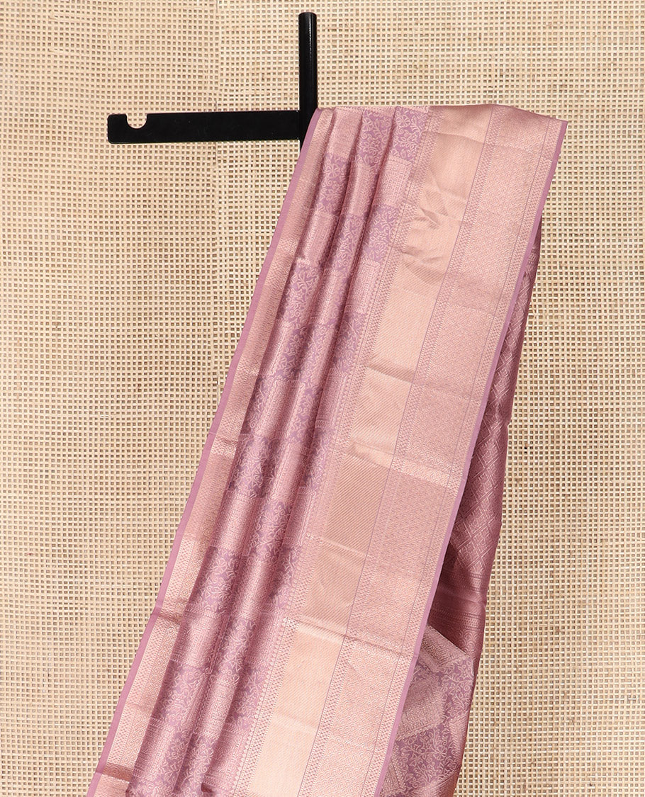 Onion Pink Kanchipuram Wedding Silk Saree Elegantly Adorned with Jacquard Designs, Highlighted with Zari Border of Thilakam, Muthu, and Scallop Designs, Majestically Detailed Pallu, and Paired with a Matching Blouse