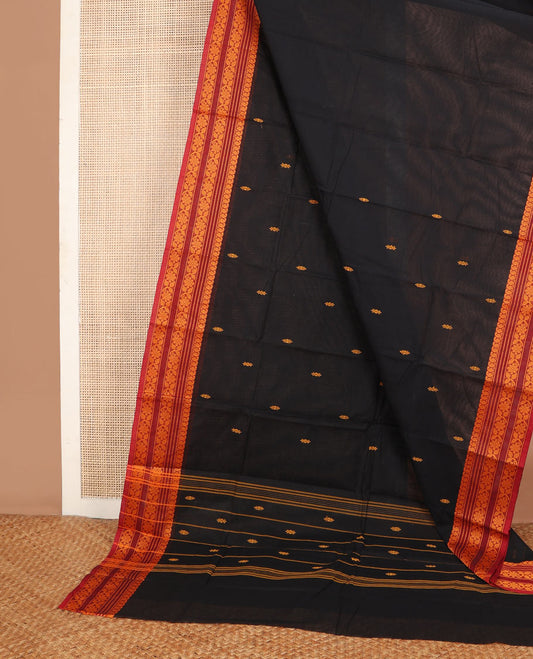 Black thread buttas Chettinad cotton saree, thread-woven border of paisleys & floral designs, & pallu of buttas & stripes