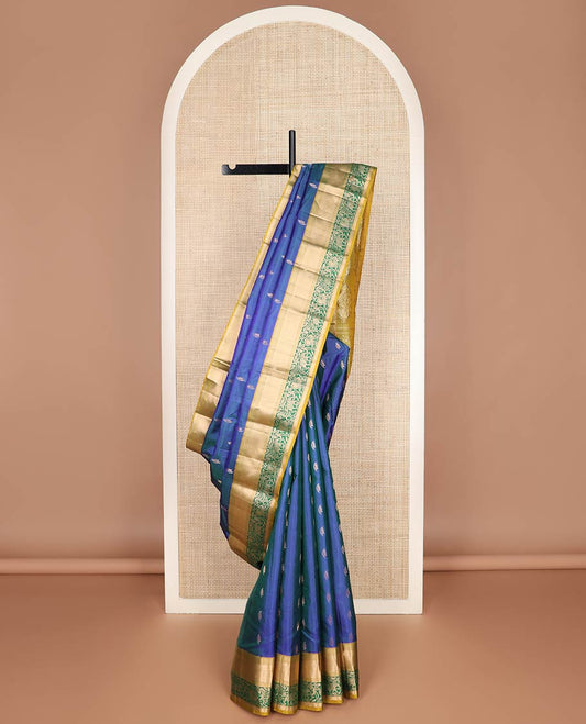 Blue buttas silksaree, contrast border of rekku,kathir,kuyil kann, yaanai & mayil & pallu of meenakari Mughal-style floral bunches