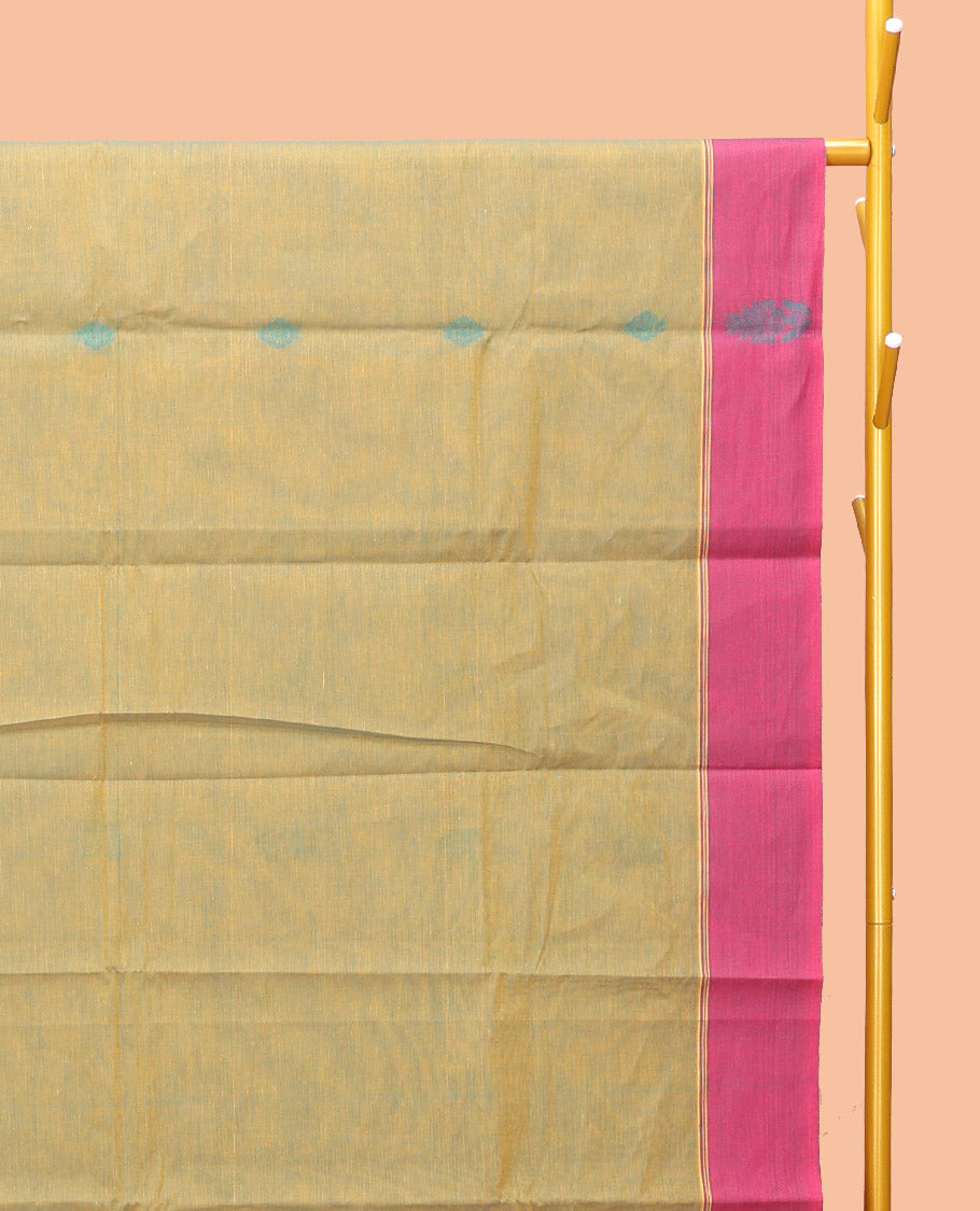 Green Kanchi Cotton Saree, Ornamented with Buttas, Complemented by a Contrast Border, Ogee-Patterned Pallu, and a Matching Blouse