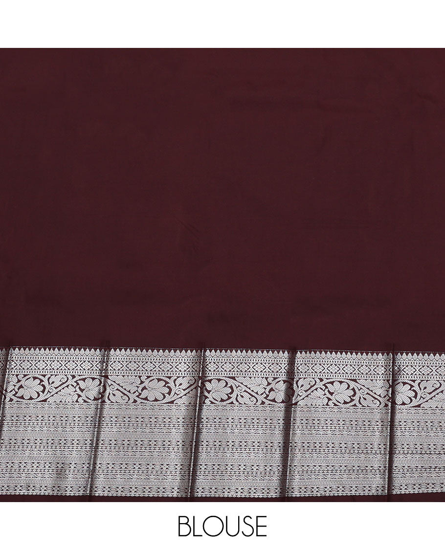 Green Budget Silk Saree, Sparsely Threaded with Buttas All Over Its Body, Complemented by a Contrast Traditional Zari Design Border, Grand Pallu, and Paired with a Contrast Blouse