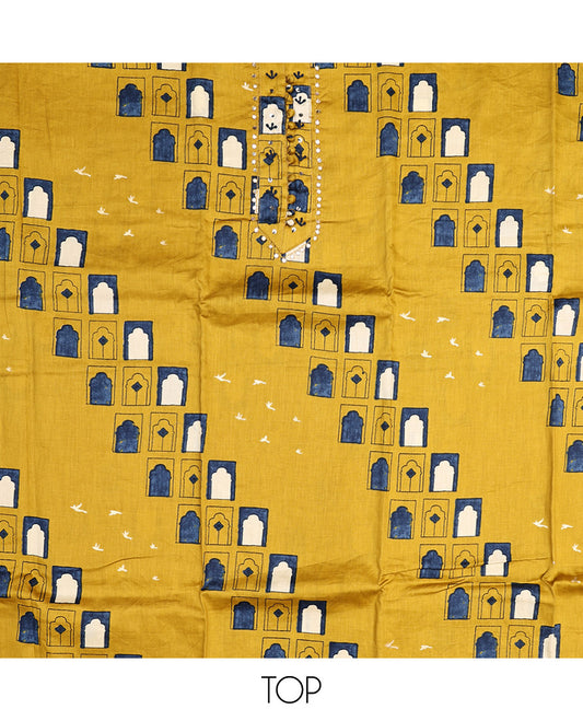 Yellow Material Chudidar Set, Creatively Printed with Mughal-Style Arches Printed Rayon Top, a Plain Rayon Bottom, and Paired with a Mughal-Style Arches Printed Cotton Dupatta