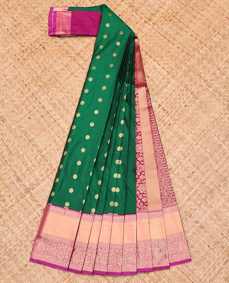Green Budget Silk Saree, Detailed with Zari Buttas, Complemented by a Contrast Traditional Zari Design Border, Grand Pallu, and Paired with a Contrast Blouse