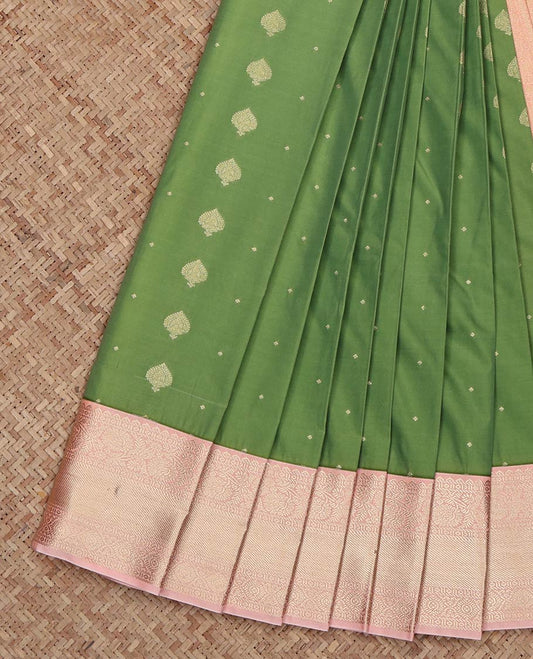 Green Budget Silk Saree, Sparsely Woven with Zari Buttas on Its Body, Complemented by a Contrast Traditional Zari Design Border, Grand Pallu, and Paired with a Contrast Blouse