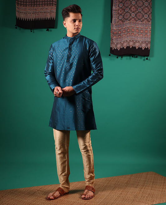 Blue diamond motifs golden foil printed with full-sleeved men's kurta