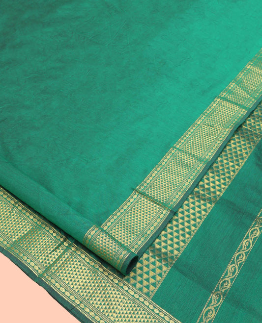 Pink Nine Yard Cotton Saree, Subtly Sparkled with Buttas All Over Its Body, Complemented by Contrast Traditional Zari Design Border, Pallu of Traditional Designs, and Comes Without a Blouse
