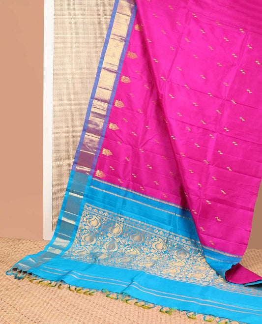 Pink floral buttas kancheepuram silk saree with contrast border of intricate zari design & floral zari design pallu