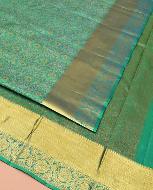 Green Kanchipuram Wedding Silk Saree, Enriched with Floral Jacquard Design On Its Body, Highlighted by Zari Border of Kodi Visiry Designs, Grand Pallu and Paired with a Matching Blouse