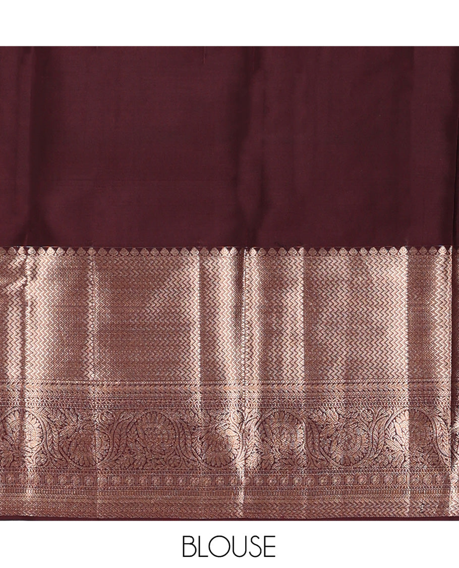 Pink Kanchipuram Wedding Silk Saree, Graced with Jacquard Design, a Contrast Border of Thilakam Mokku, Vanki, Kathir, Neli, and Kodi Visiry Designs, Grand Pallu, and a Contrast Blouse