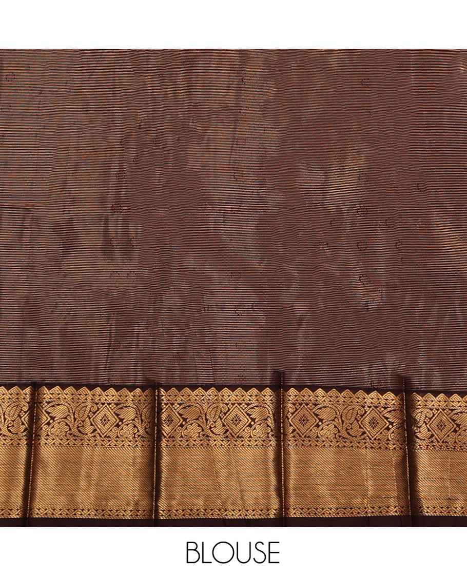 Green Budget Silk Saree, Woven with Peacock and Chakram Buttas on Its Body, Complemented by a Contrast Traditional Zari Design Border, Grand Jaal Pallu, and Paired with a Contrast Blouse