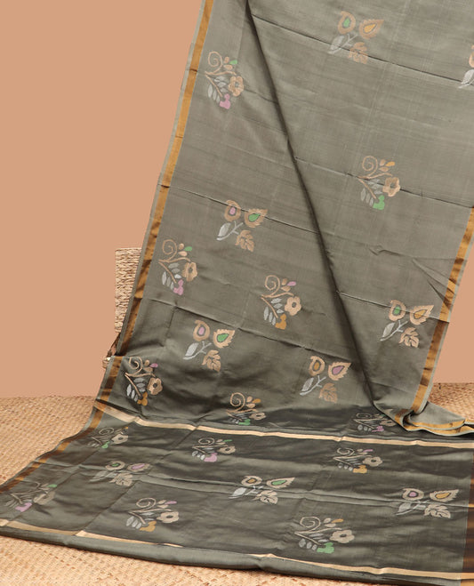 Green uppada saree with floral buttas all-over its body & pallu, plain border