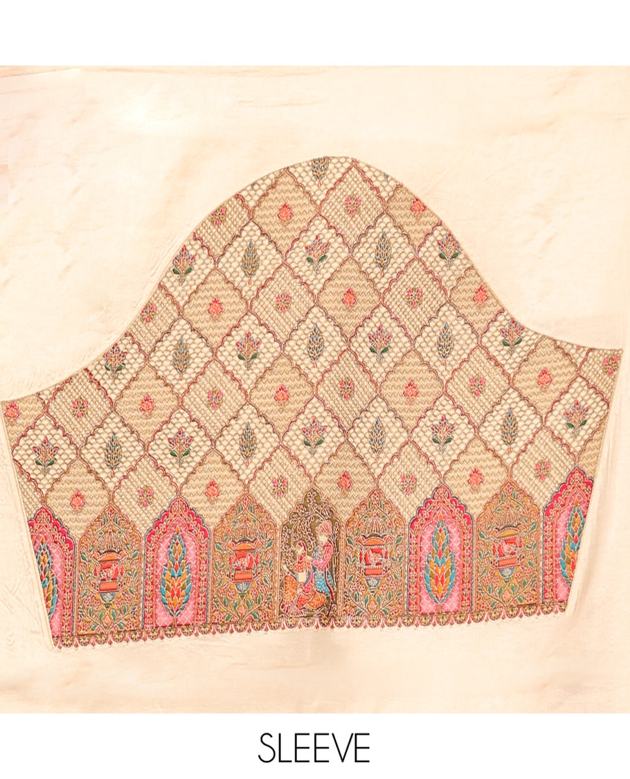 Cream Plain Dola Silk Saree, Complemented by Captivating Contrast Border of Meenakari-style Mughal Human Figurines, Pallu Artfully Pictures Mughal Human Figurines, and Paired with a Matching Blouse