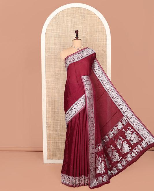 Maroon Plain Fancy Crepe Saree, Mesmerized with a Floral Creeper Border, a Floral Design Pallu, and a Matching Blouse