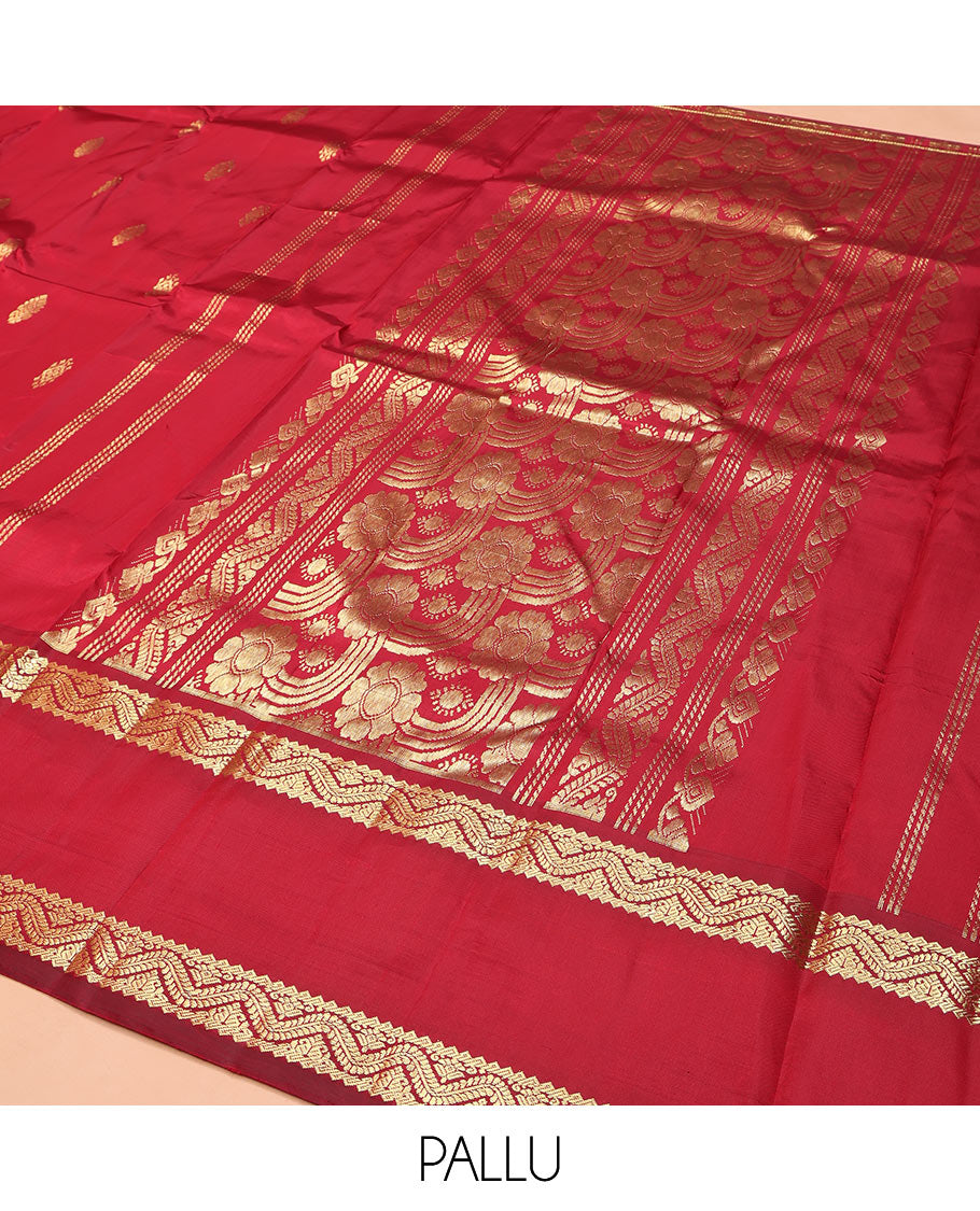 Red Kanchipuram Silk Saree, Beautified with Zari Buttas, Highlighted by Rettai Pettu  Traditional Zari Motifs Woven Border, Pallu Features Floral Designs, and Comes Without a Blouse
