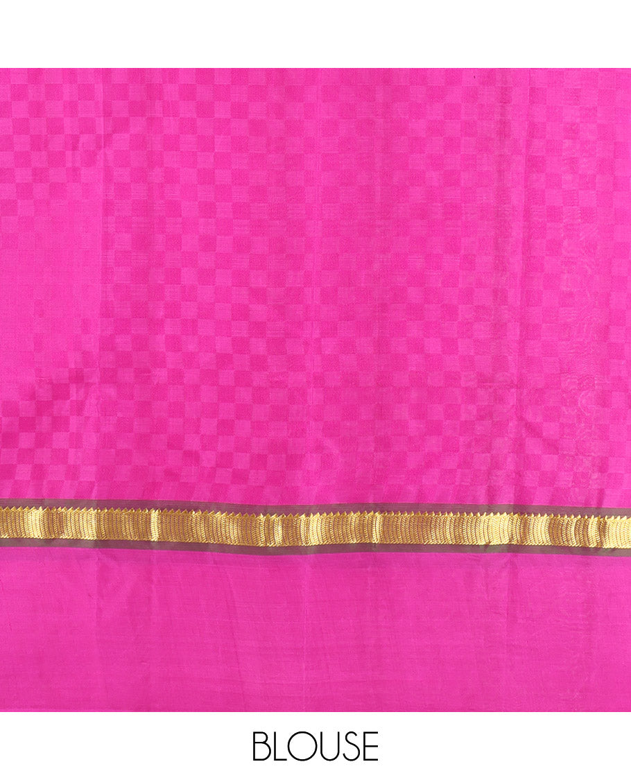 Blue-Pink Kanchipuram Silk Saree, Sparsely Woven with Paiyaadi Kattam on Its Body, Complemented by Contrast Kal Eragina Border of Rekku, and Vanki Designs, Zari-Striped Pallu, and Paired with a Contrast Blouse