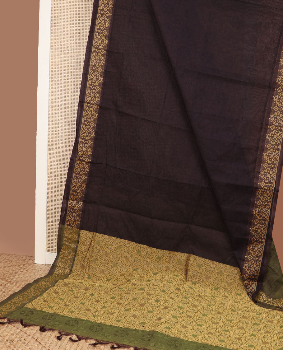 Chocolate brown plain Coimbatore cotton saree, unique design border & contrast jaal design pallu