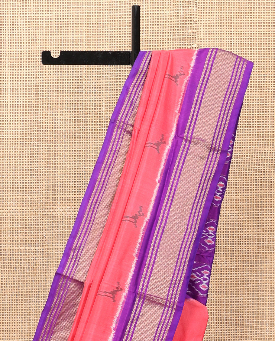Pink Pochampally Ikat Saree, Crafted with Cranes Motifs, Contrast Traditional Zari Border, Jaal Pallu, and a Contrast Blouse