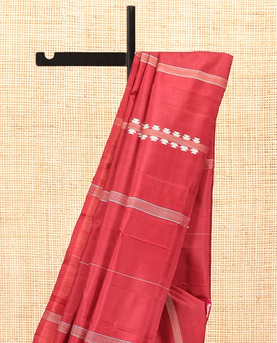 Borderless Maroon Mayuri Soft Silk Saree, Beautified with Buttas and Stripes All Over Its Body, Complemented by Contrast Pallu of Vanki Designs, and Paired with Matching Blouse