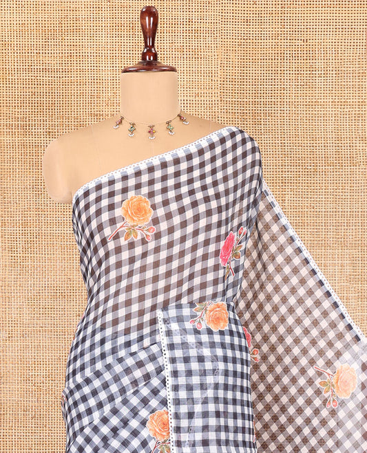 Grey Linen Cotton Saree, Adorned with Checks and a Floral Print, Lace Border, a Self-Pallu, and a Contrast Blouse