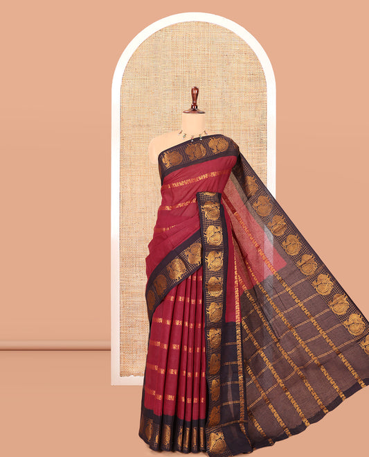 Purple Peacock Buttas Sungudi Cotton Saree, Contrast Checked Peacock Border, Contrast Blouse