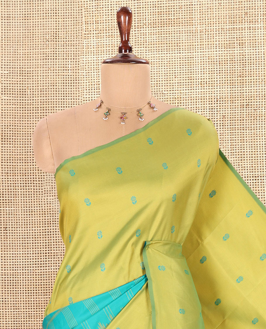 Borderless Parrot Green Elite Soft Silk Saree