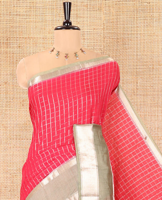 Pink Assam Silk Saree, Gleamed Up with Micro-Checked Zari Design All Over Its Body, Complemented by a Contrast Traditional Design Rettai Pettu Border, Zari Design Pallu, and Paired with a Contrast Blouse