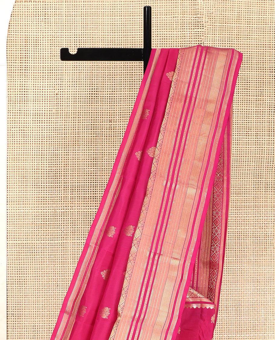 Pink Vasundhara Lite Silk Mix Saree, Spotlighted with Zari Buttas All Over Its Body, Highlighted by a Zari Border of Rekku, Mayil Kann, and Kathir Designs, Pallu of Chakram Enclosed Checked Designs, and Paired with a Matching Blouse