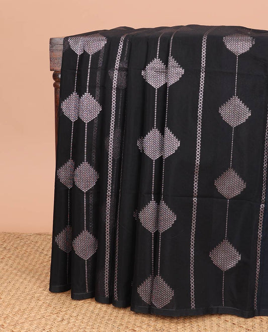 Borderless black geometric design semi silk cotton saree with floral jaal pallu