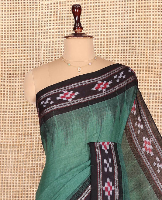 Green Plain Odisha Cotton Saree, Complemented by a Contrast Ikkat Pasapalli-Checks Border, Pallu of Intricate Ikkat Weave, and Comes Without a Blouse
