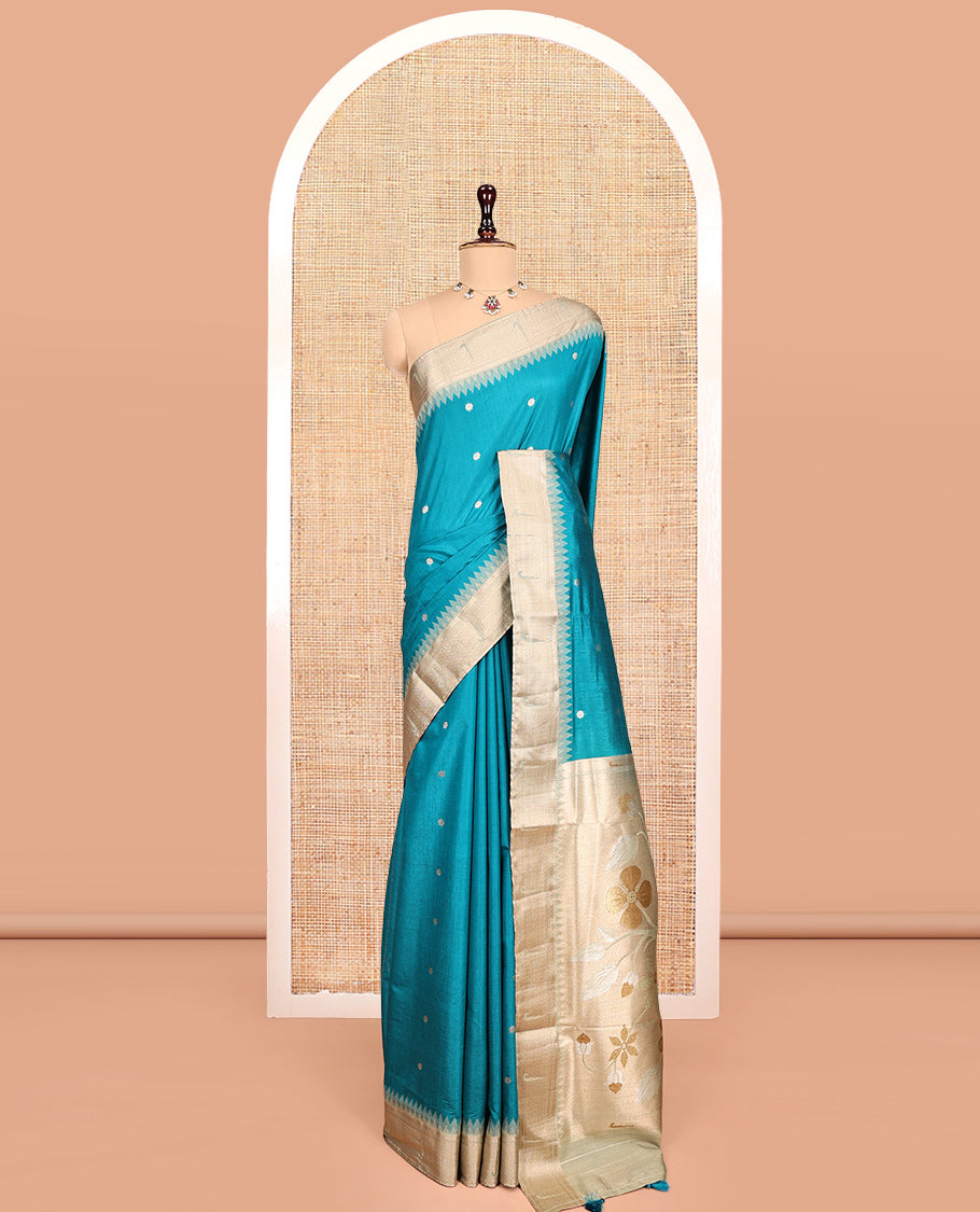 Blue Matka Silk Saree, Crafted with Flower Buttas All Over Its Body, Complemented by a Contrast Border of Traditional and Muniya Designs, Pallu of Floral Designs, and Paired with Contrast Blouse