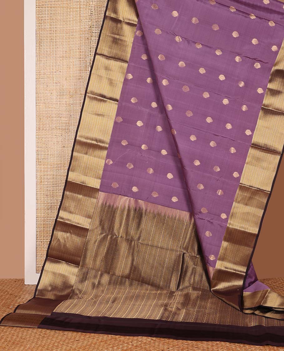 Purple zari buttas Vasundhara silk mix saree, contrast border of muthu and kathir designs, and geometric patterned pallu