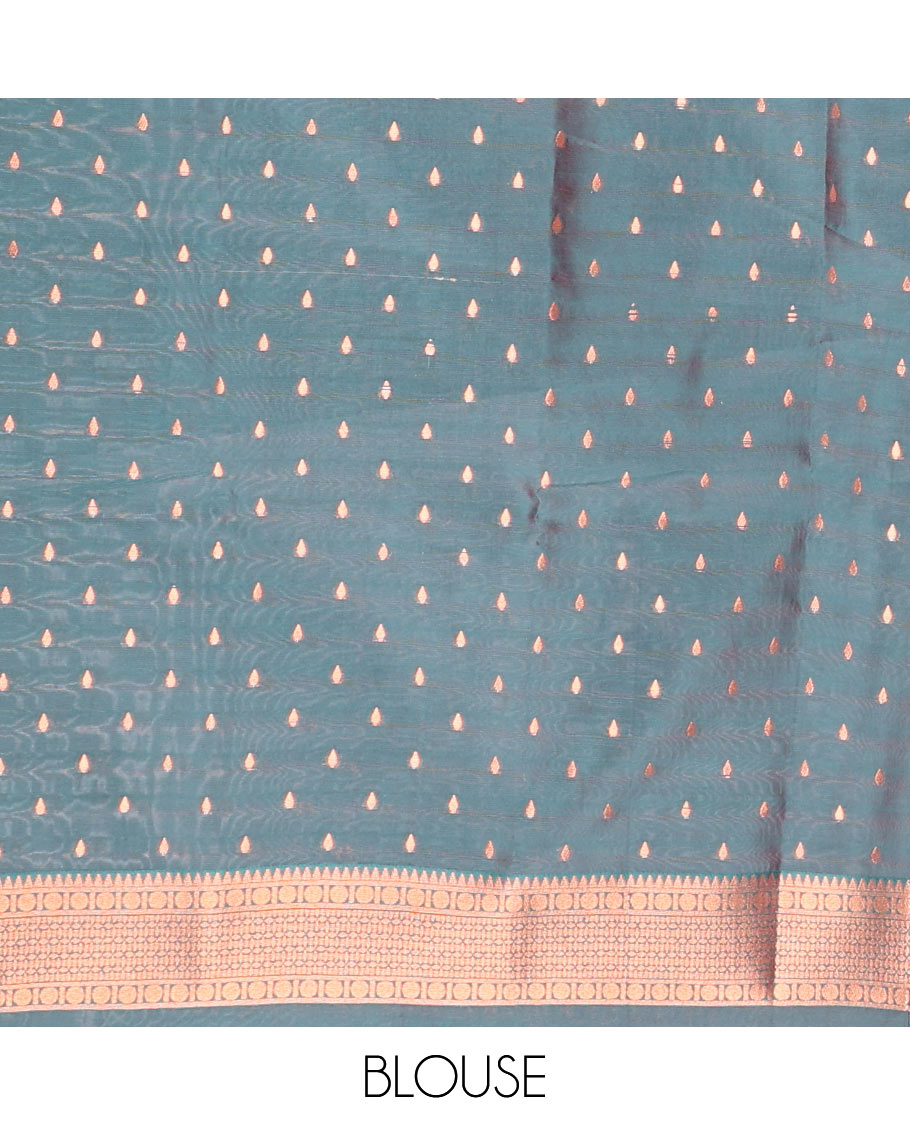 Peach geometric design butter silk saree with contrast zari border & intricate zari pallu
