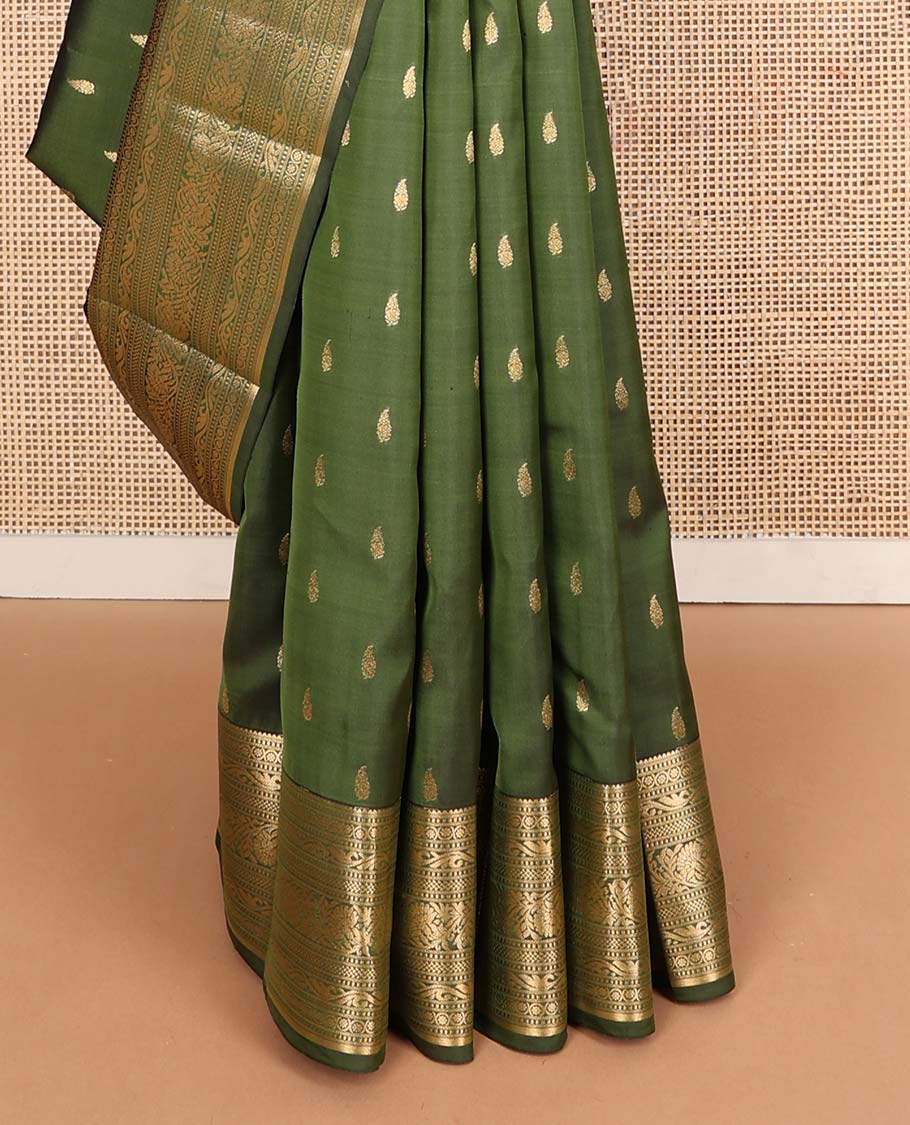 Green zari buttas Vasundhara silk mix saree, zari border of rekku,muthu & kodi siry designs & chakram motifs steeped pallu