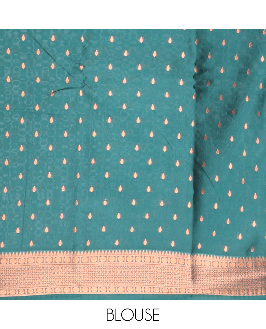 Peach geometric design butter silk saree with contrast zari border & intricate zari pallu