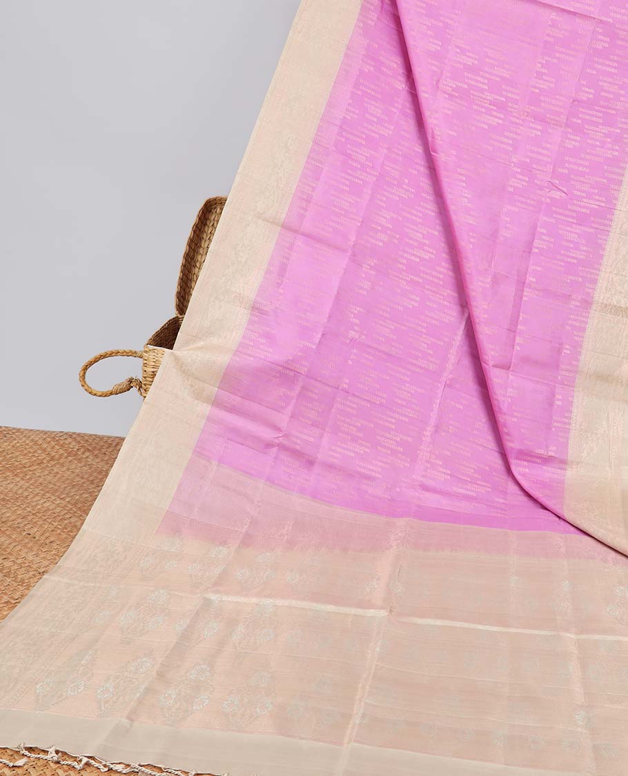 Pink buttas soft silk saree with contrast border & intricate zari design pallu