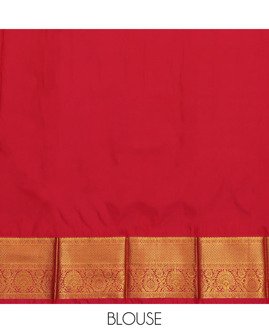 Green Budget Silk Saree, Adorned with Zari Buttas and Zari Stripes, a Contrast Traditional Zari Border, Grand Pallu, and a Contrast Blouse